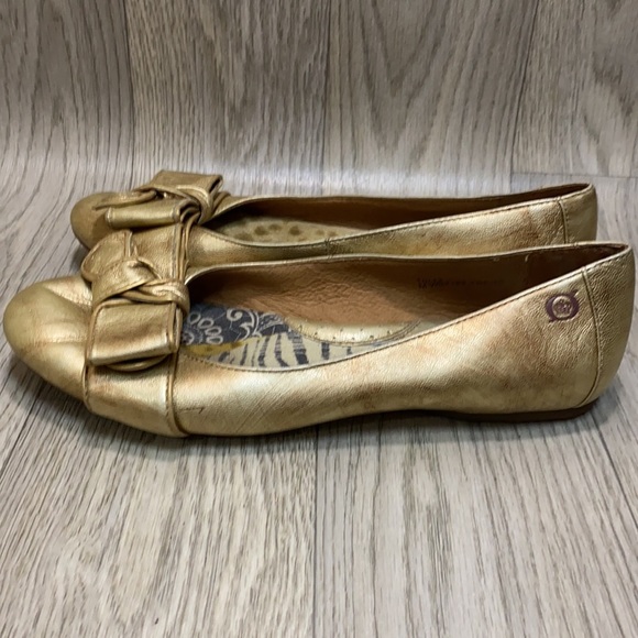 🍁2/$25 🍁 BORN Flats - Picture 3 of 9